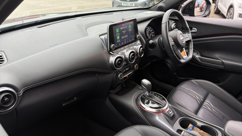 Nissan Juke 1.0 DiG-T 114 Tekna 5dr DCT Petrol Hatchback